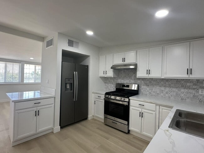 Photo - 30201 San Diego Dr