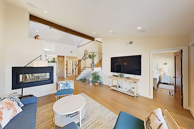 Photo - 4531 Costa De Oro Unit 1