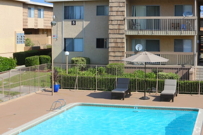 Pool - Hacienda Gardens