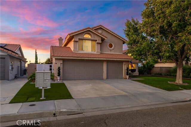 Photo - 4561 Grandview Dr