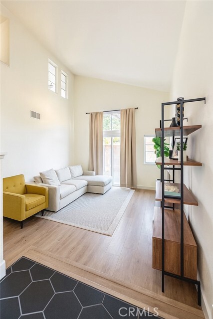 Photo - 8424 Bayberry Rd