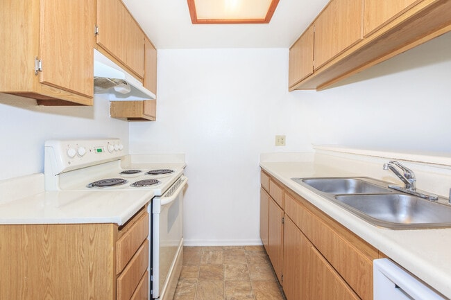 Photo - Casa Pacifica Apartment Homes