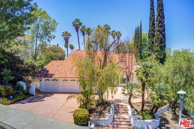 Photo - 4041 Alonzo Ave