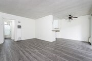 Photo - 1207 Huntington