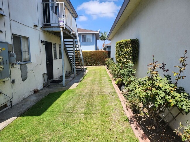 Photo - 5259 W Slauson Ave Unit 5259