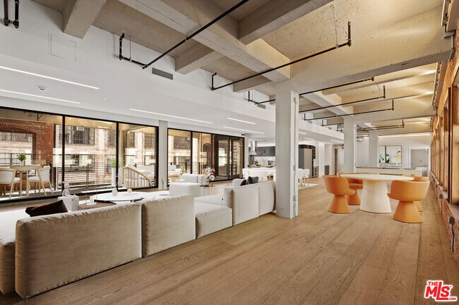 Photo - 808 S Broadway Unit 7th Floor