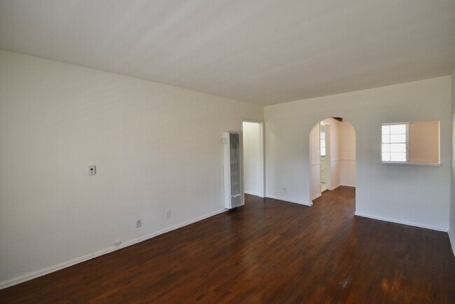 Photo - 4658 Colfax Ave Unit 05