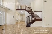 Photo - 22322 Cairnloch St