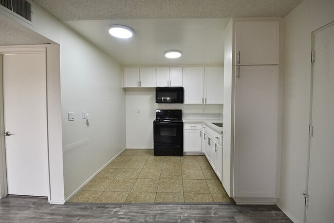 Photo - 13800 Sherman Way Unit 208