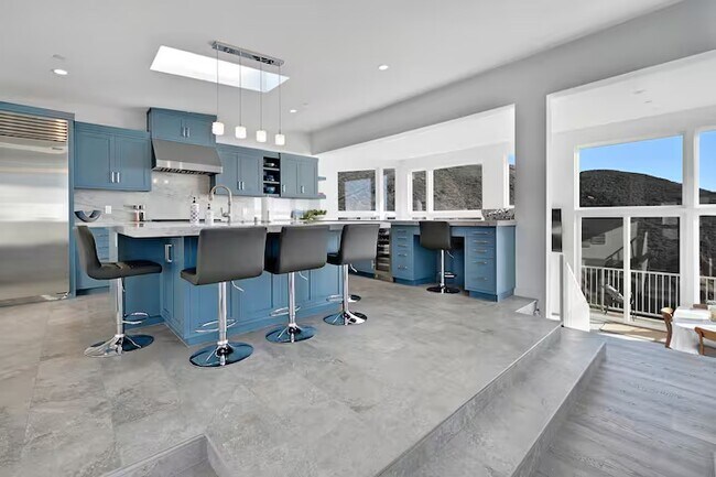 Photo - 30001 Zenith Point Rd