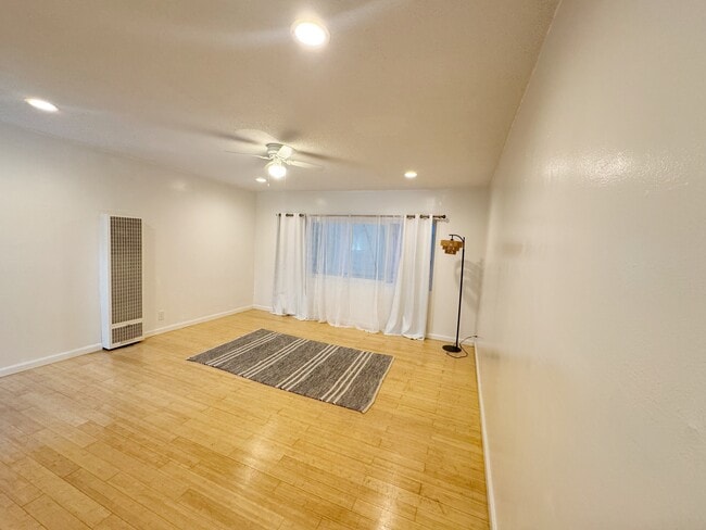 Photo - 132 Galleon St Unit 132