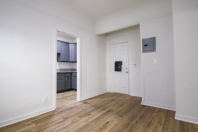 Photo - Newly Remodeled Studio Apartment
