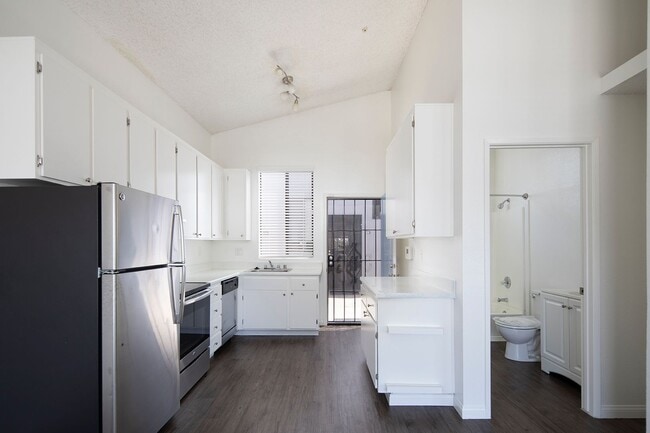 Photo - Bridgeview Apartments