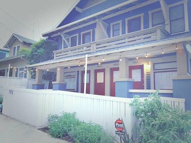 Photo - A Charming 2 Bed / 1 Bath with Bonus Space in Prime Echo Park Location Unit 1456