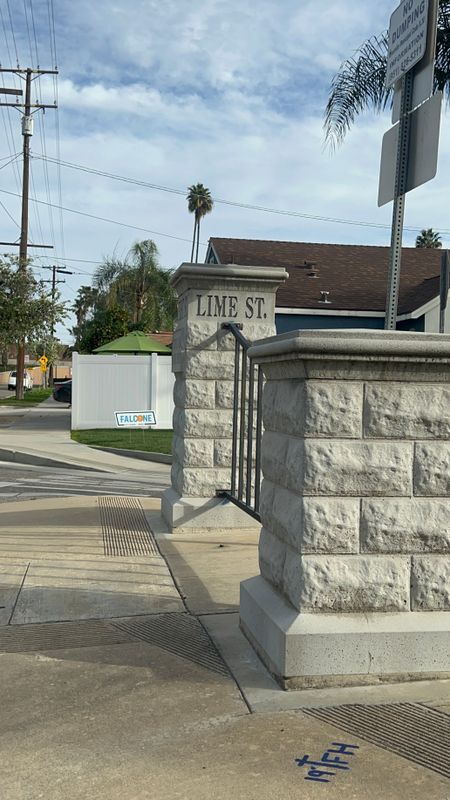 Photo - 3150 Lime St