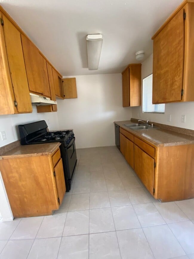 Photo - 7455 Fox Trl Unit Hoang Phan