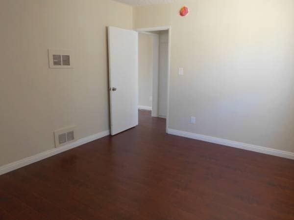 Photo - 5222-5226 Lexington Ave