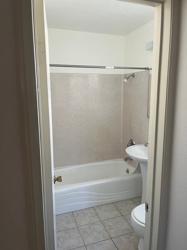 Photo - 4241 N Bellflower Blvd