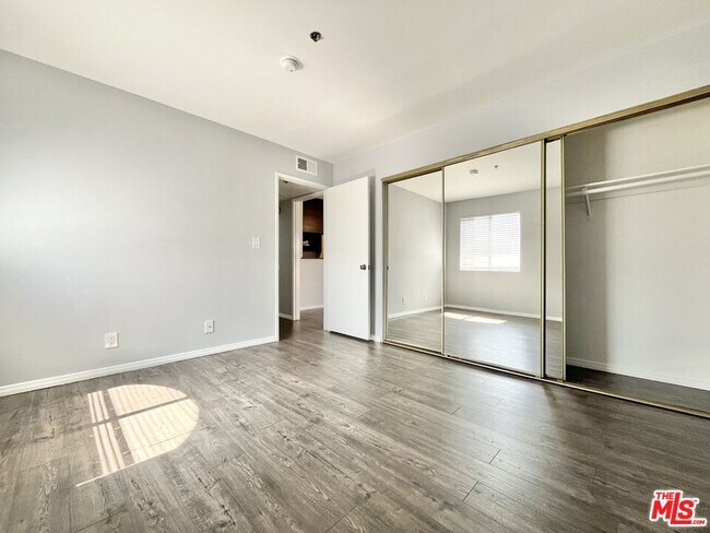 Photo - 100 Clark Dr Unit 108