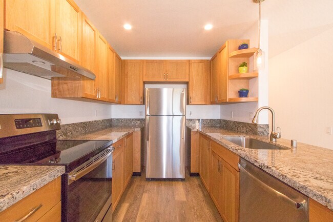 Photo - Elegantly Upgraded 2 Bed/1 Bath Condo in UTC with Private Patio/Washer & Dryer!