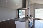 Photo - “Your Peaceful Retreat Awaits – Beautiful ... House