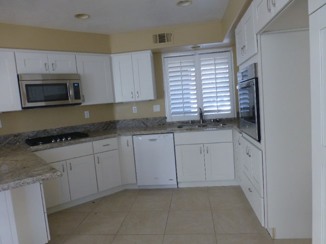 Photo - 13902 Berrington Ct