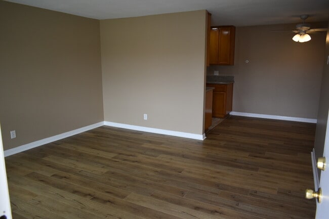 Photo - Parkview Apartments