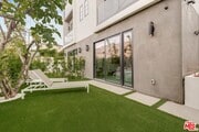 Photo - 417 1/2 N Curson Ave