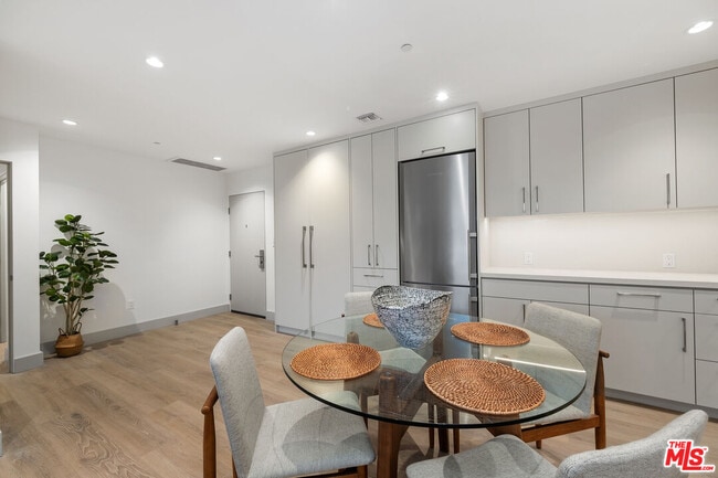 Photo - 130 S Sepulveda Blvd Unit 107