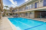 Photo - Carson Oakwood Apartments