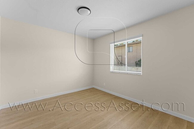 Photo - 108 S Lindsay St Unit A
