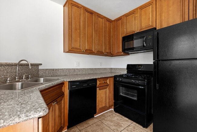 Photo - Gloria Homes Apartments