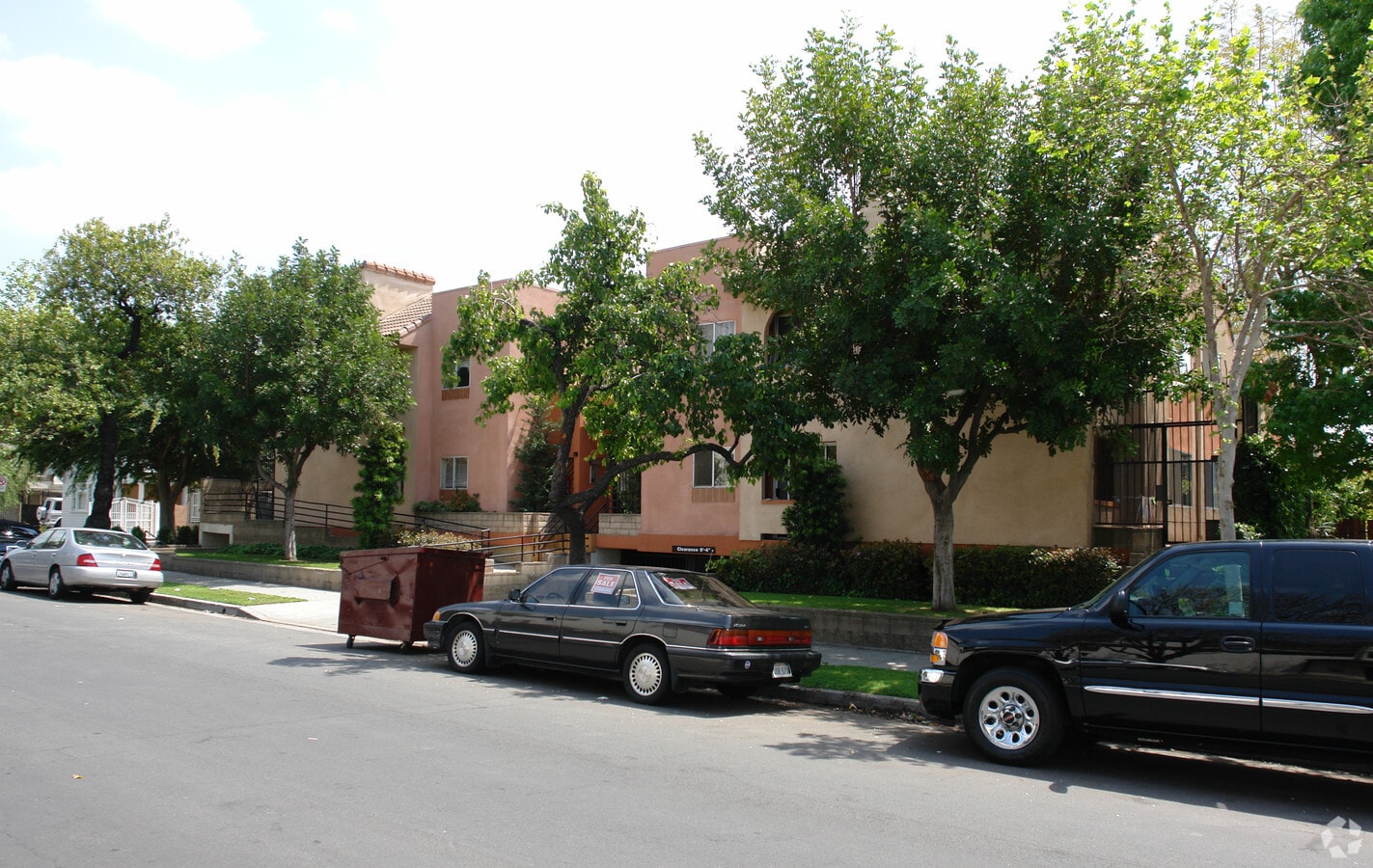 Photo - 210 E Garfield Ave