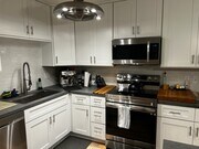 Kitchen - 4545 Collwood Blvd