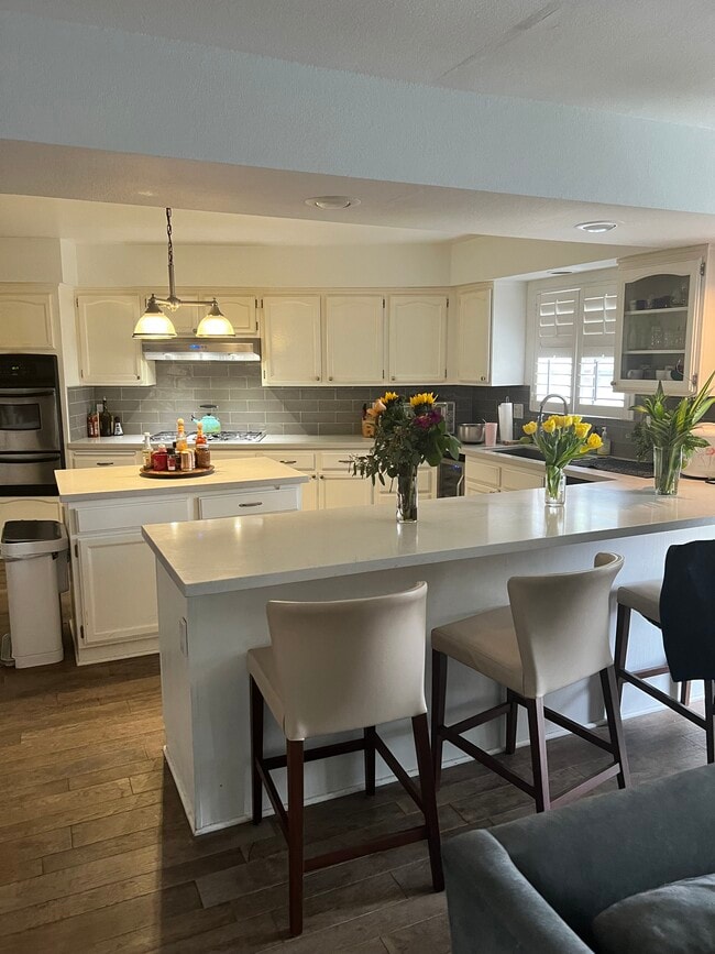 Building Photo - 8321 Rayford Dr Unit 8321