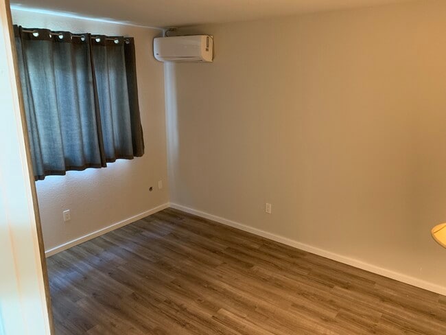 Photo - 207 Kenton Ave