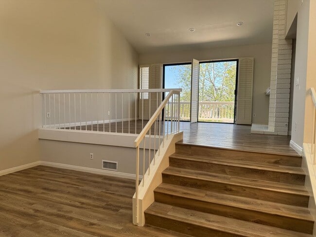 Photo - 5 Valley View Townhome