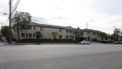 Photo - Emerald Court Apartments