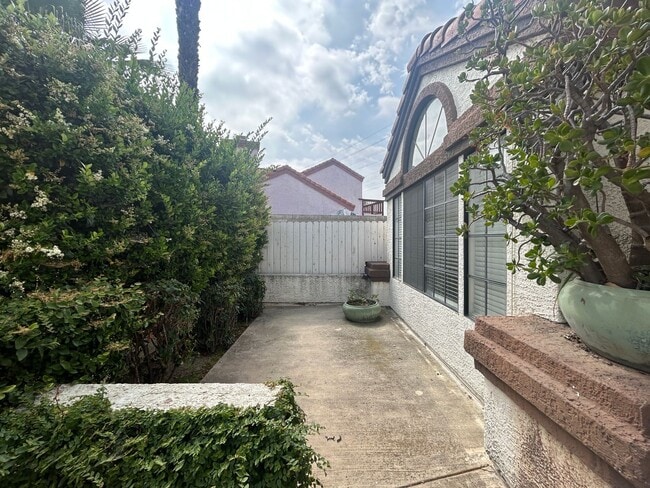 Photo - 3068 Prado Ln