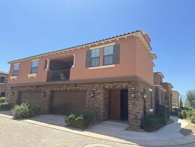 Photo - 3253 Via Giorna