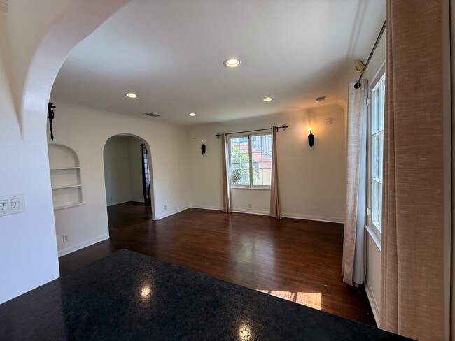 Living Room - 939 Hammond St