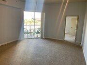Photo - Beautiful 2 Bed + 2 Bath Long Beach Condo ... Unit 418