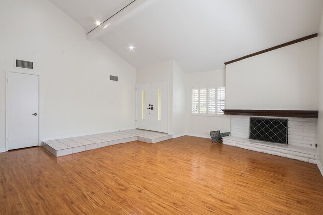 Photo - 17691 Anglin Ln