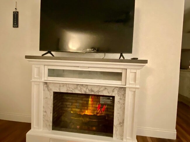 Photo - 3112 Avenue N B Ave Unit B
