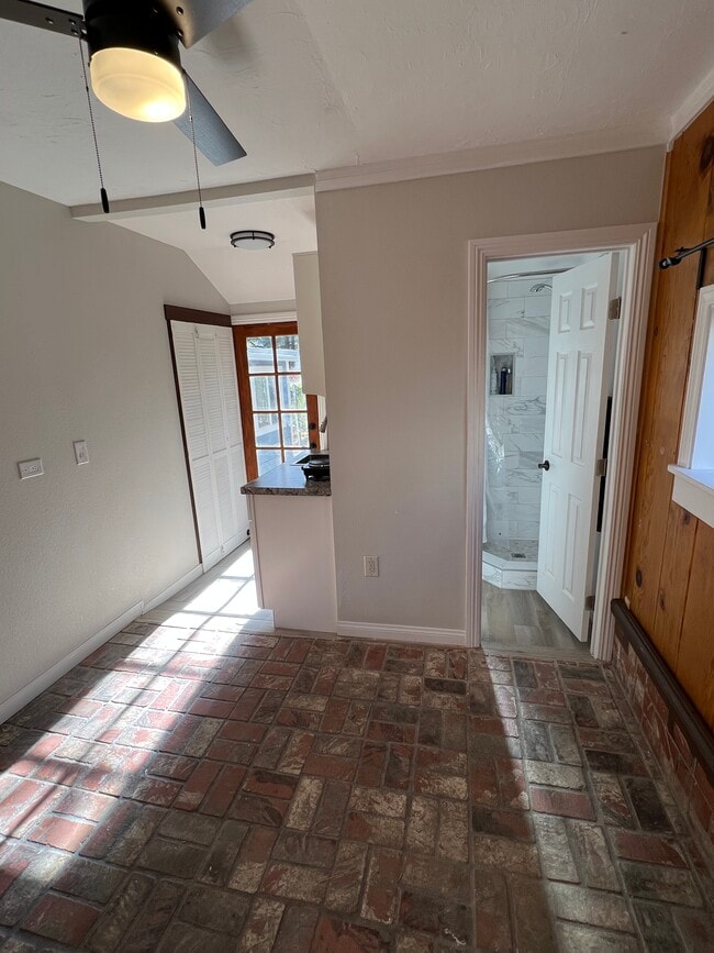 Building Photo - 1357 Ross St Unit Blue Rental