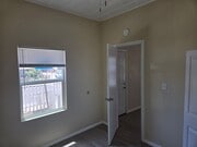 Photo - 1201 Saticoy St