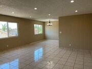 Photo - 434 E Tujunga Ave