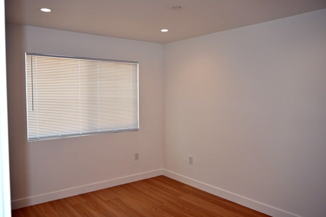 Photo - 13534 Remington St