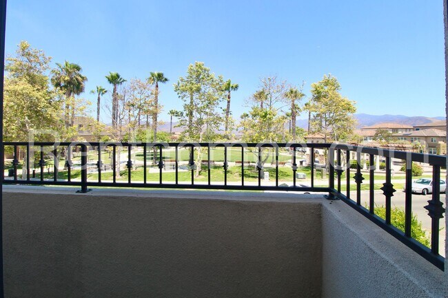 Photo - 1716 Discovery Falls Dr