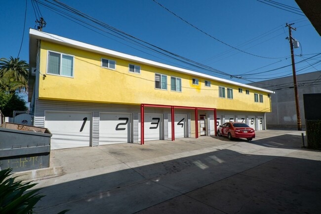 Photo - 210 E 29th St Unit 12